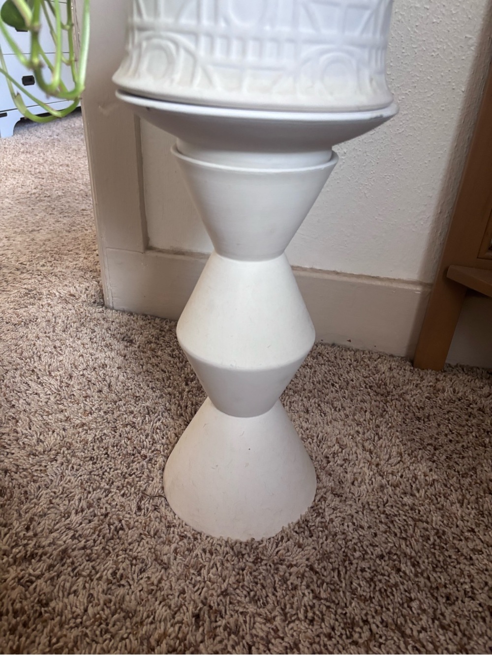 Opalhouse White Geometric Ceramic Pedestal Vase